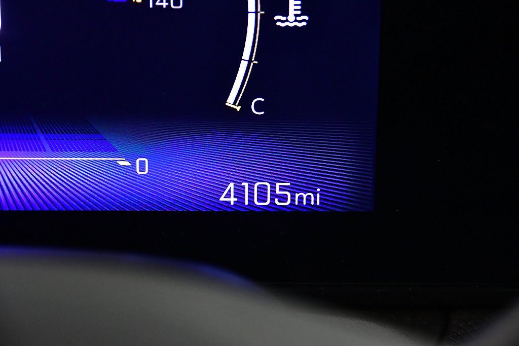 Used 2025 Chevrolet TrailBlazer LT w/ LT Cold Weather Package image 17