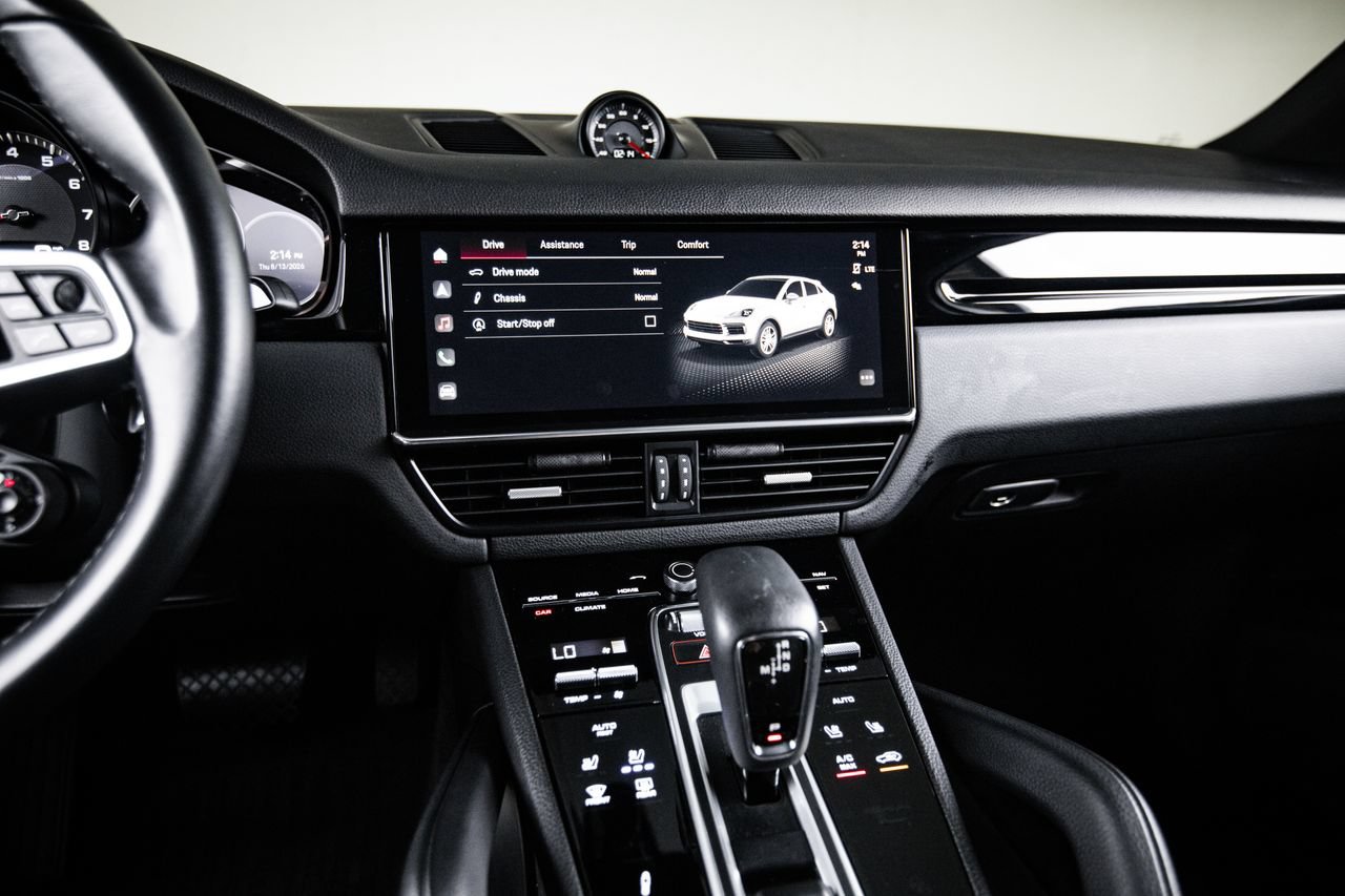 Certified 2023 Porsche Cayenne Coupe AWD/4WD image 19