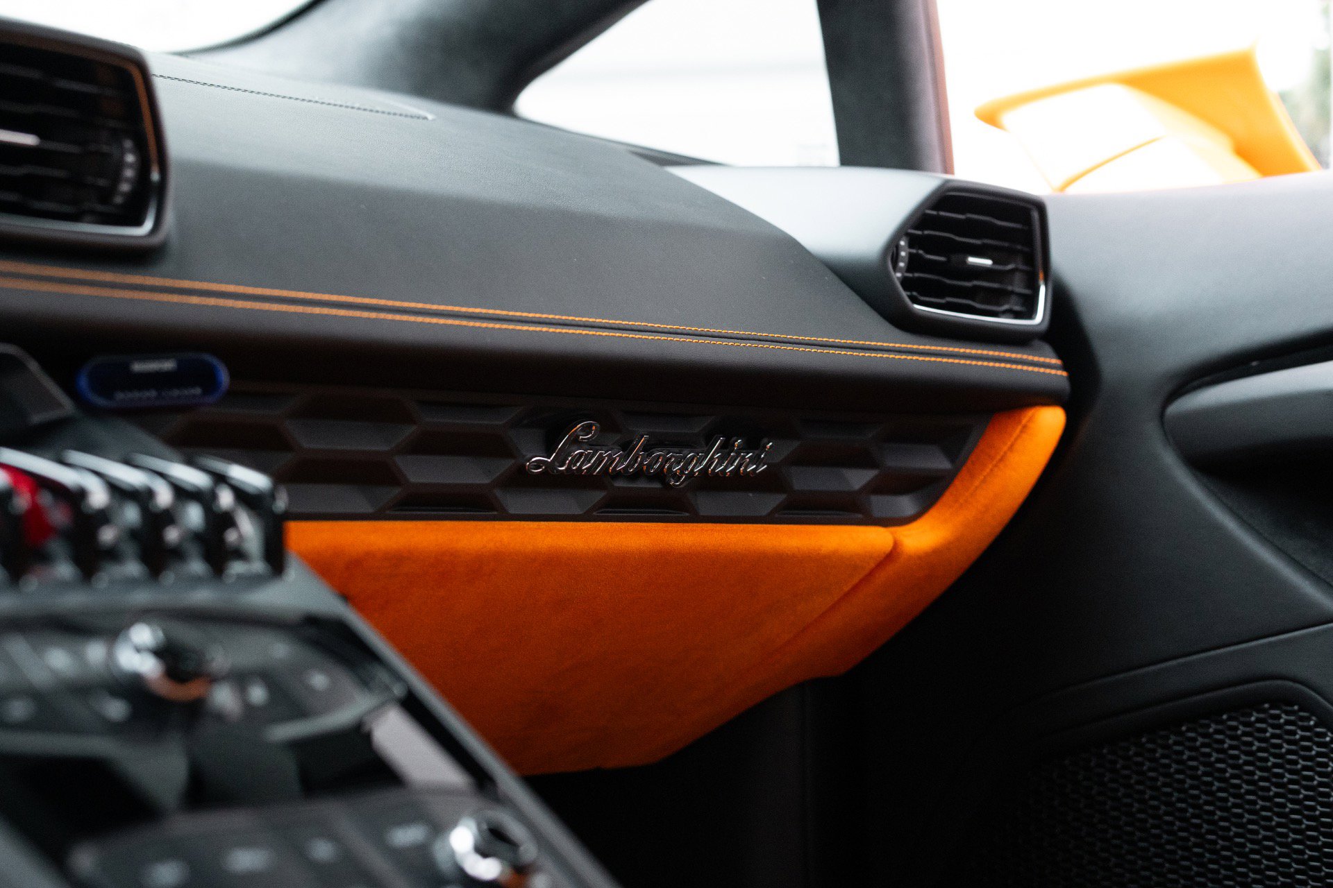 Used 2016 Lamborghini Huracan LP 610-4 AWD/4WD image 52