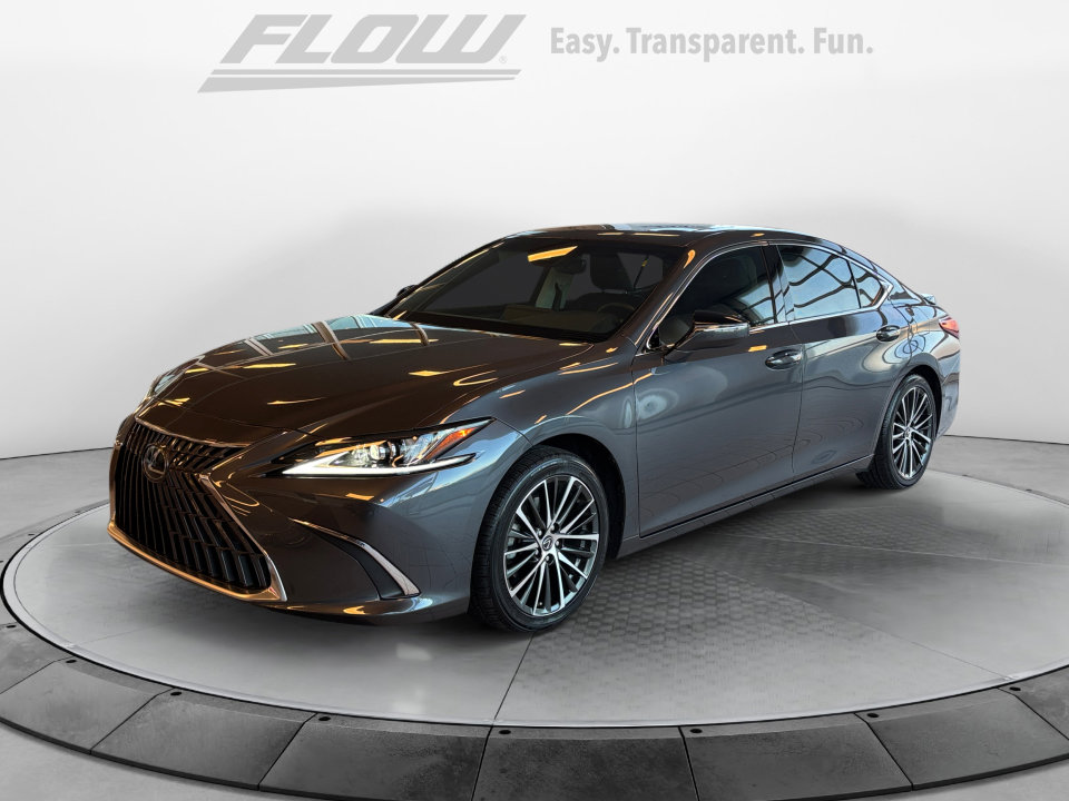 Used 2023 Lexus ES 350 w/ Premium Package image 4