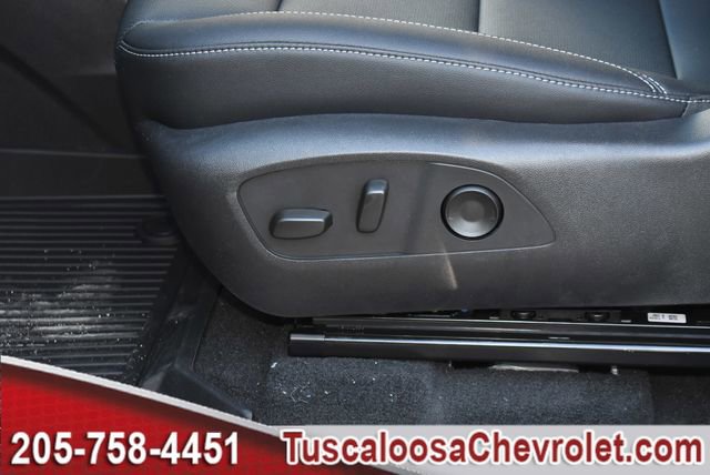 New 2025 Chevrolet Traverse LT w/ Midnight/Sport Edition image 17