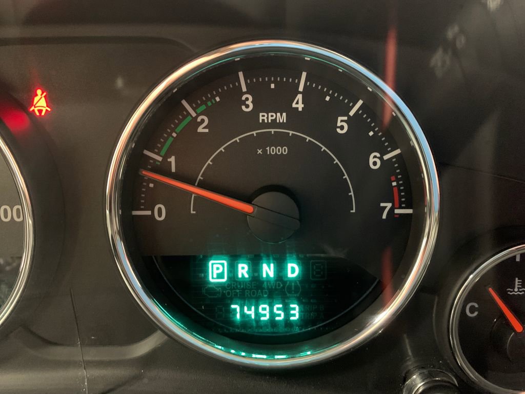 Used 2013 Jeep Wrangler Unlimited Sport image 24