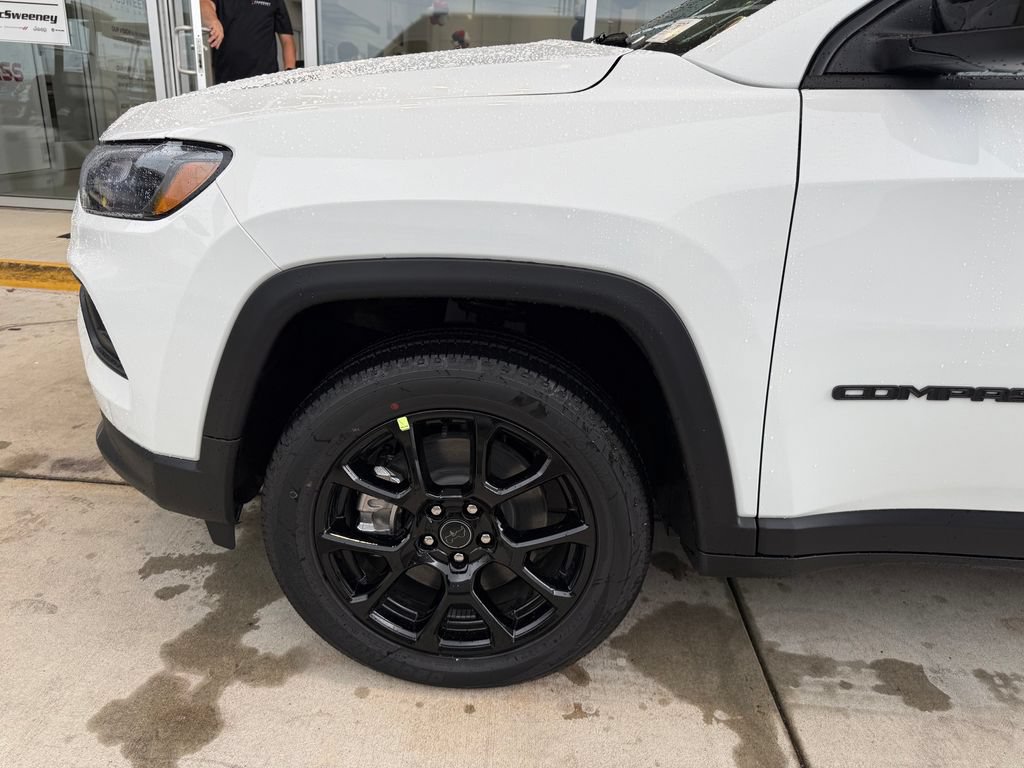 New 2026 Jeep Compass Latitude AWD/4WD image 22