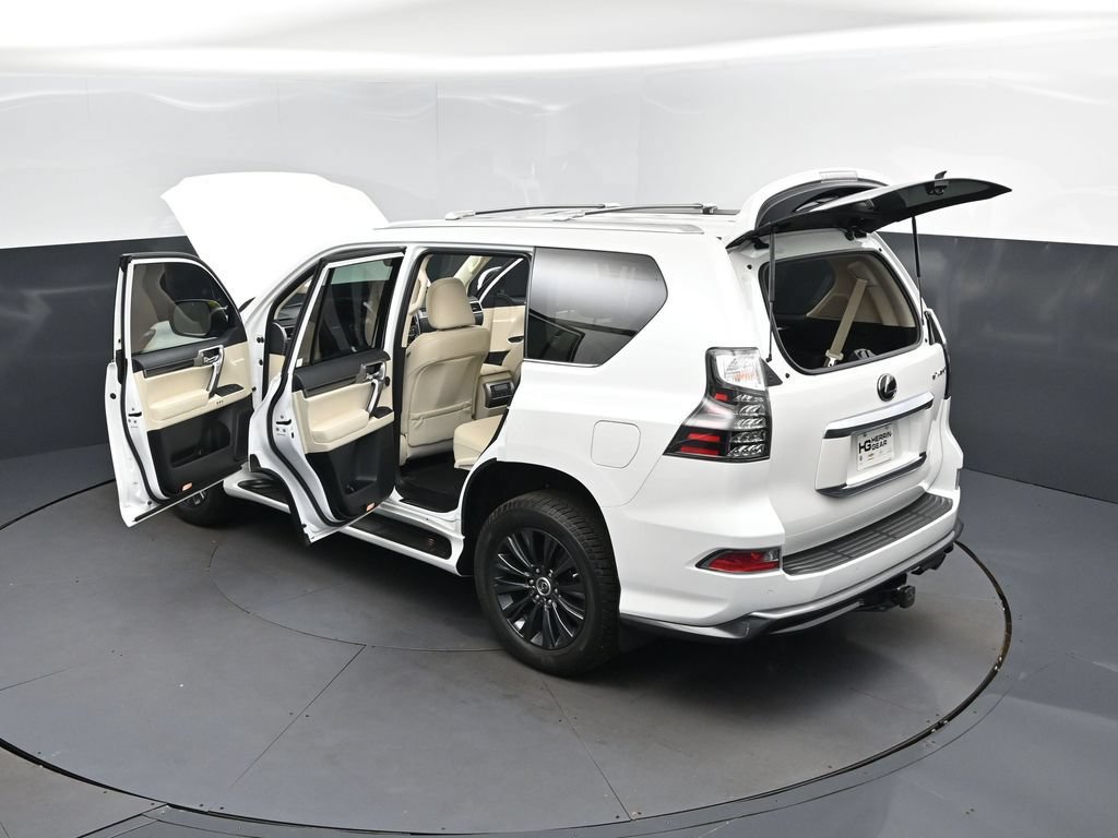 Used 2023 Lexus GX 460 Premium AWD/4WD image 2