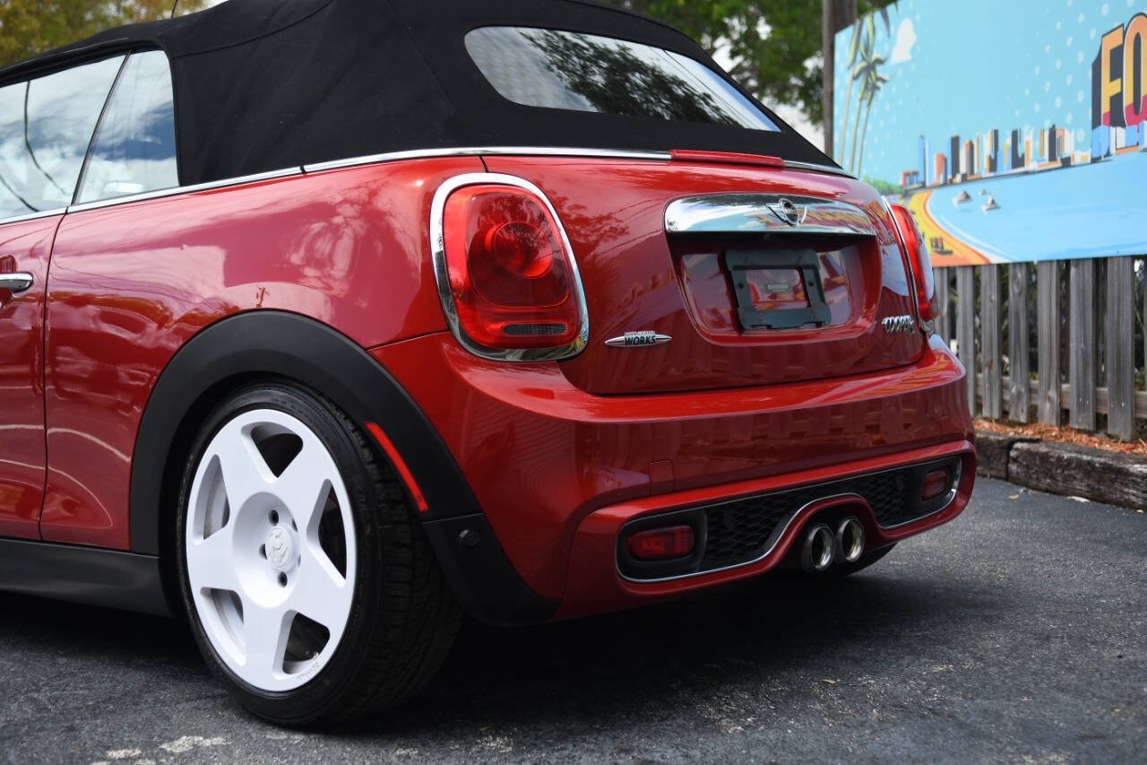 Used 2016 MINI Cooper S FWD image 12