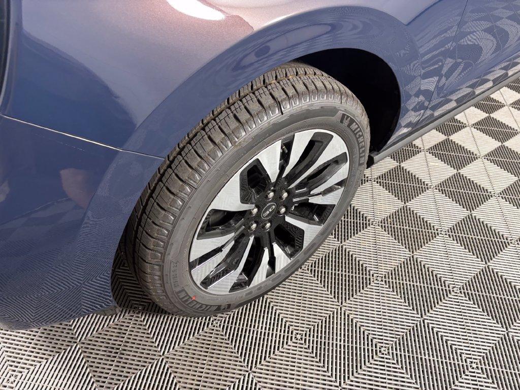 New 2027 Ford Expedition Max Platinum AWD/4WD image 10
