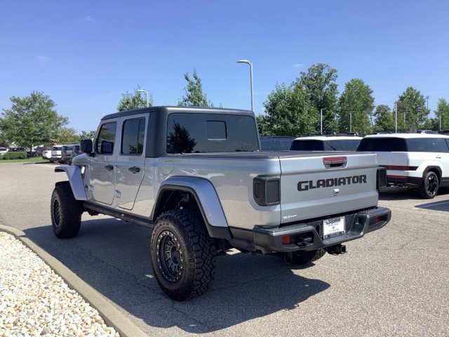 Used 2021 Jeep Gladiator Sport AWD/4WD image 5
