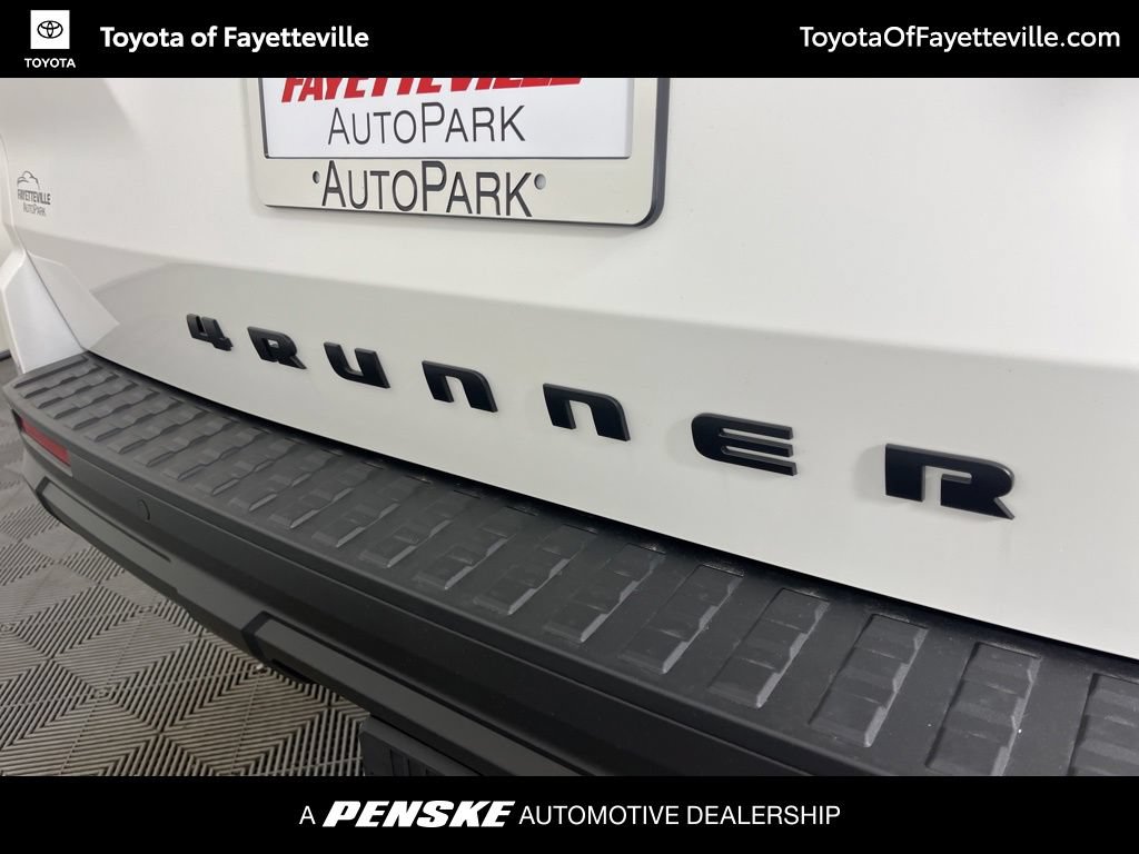New 2026 Toyota 4Runner 4WD image 18
