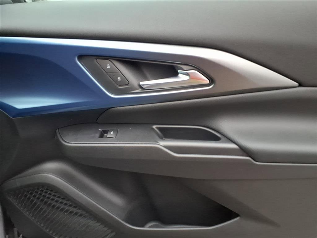 New 2026 Chevrolet Equinox EV LT image 23