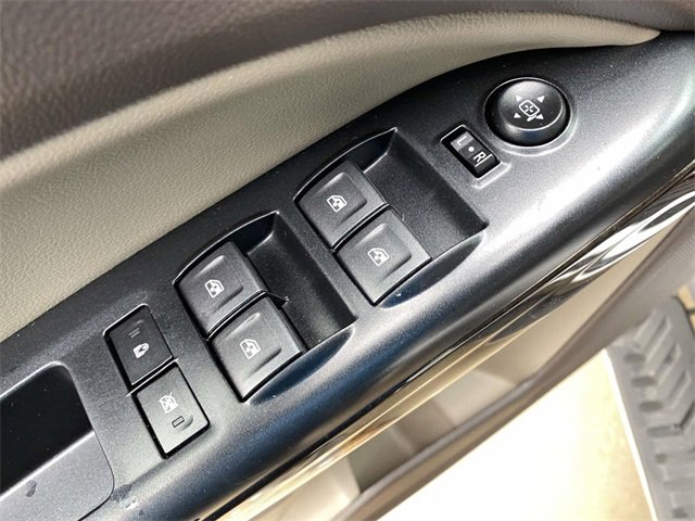 Used 2020 GMC Canyon SLT w/ Driver Alert Package image 17