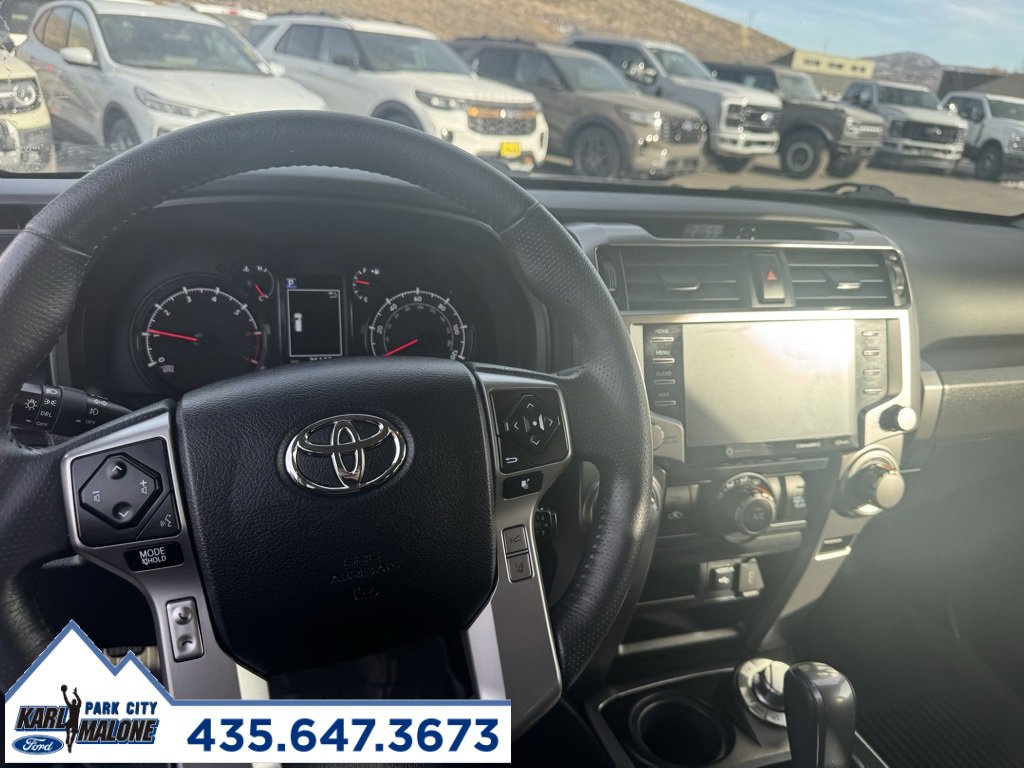 Used 2022 Toyota 4Runner SR5 image 10