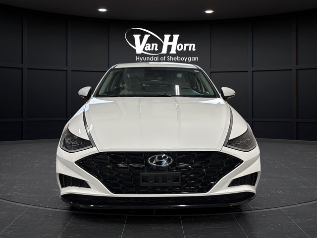 Used 2023 Hyundai Sonata SEL w/ Preferred Accessory Package FWD image 3