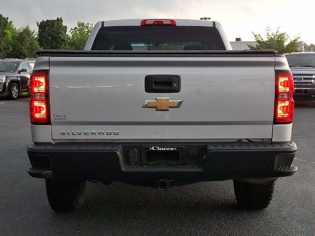Used 2017 Chevrolet Silverado 1500 W/T w/ WT Convenience Package AWD/4WD image 8