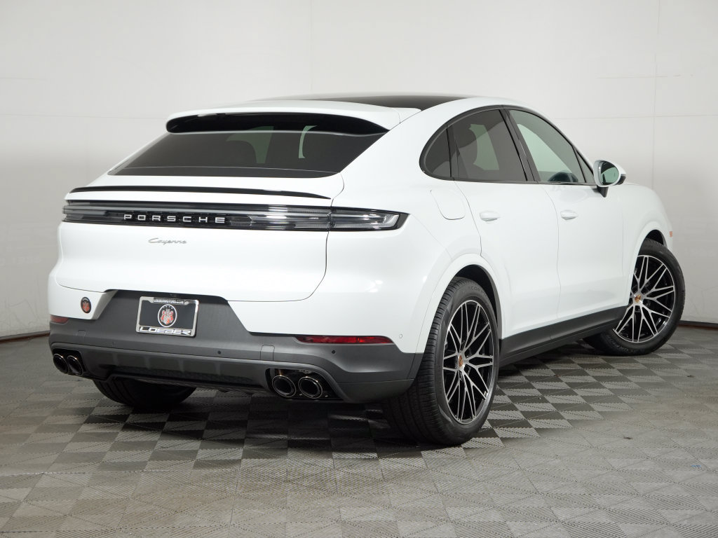 New 2026 Porsche Cayenne Coupe AWD/4WD image 7