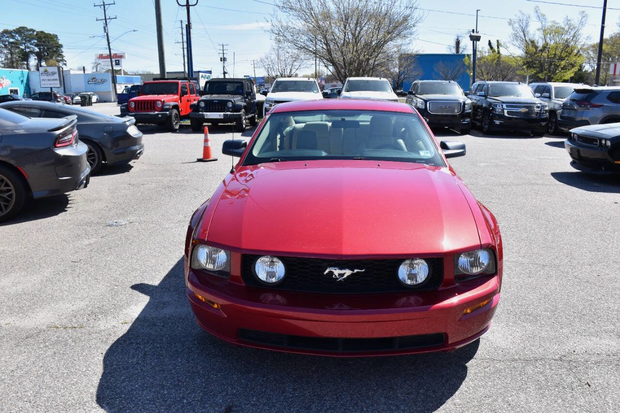 Used 2008 Ford Mustang GT Premium image 3