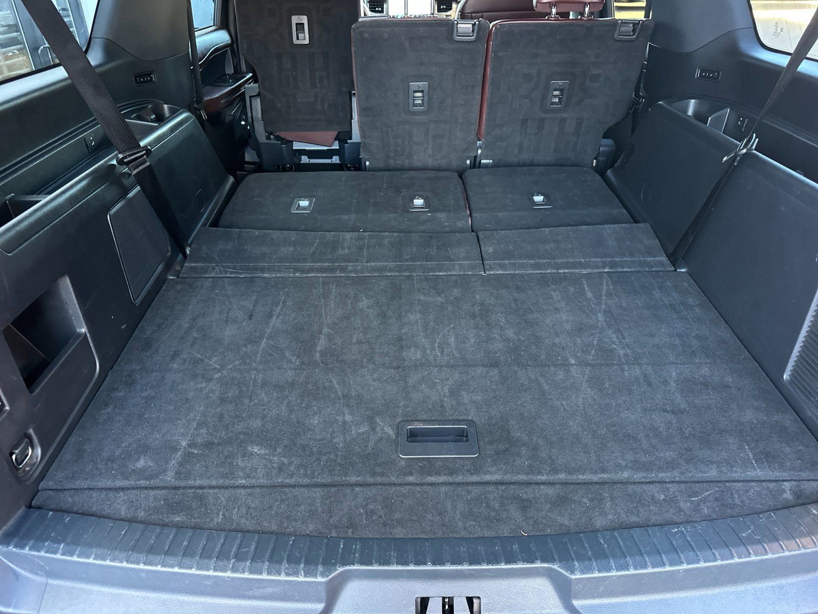 Used 2024 Ford Expedition Max Limited image 19