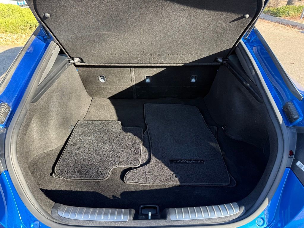 Used 2018 Kia Stinger GT image 17