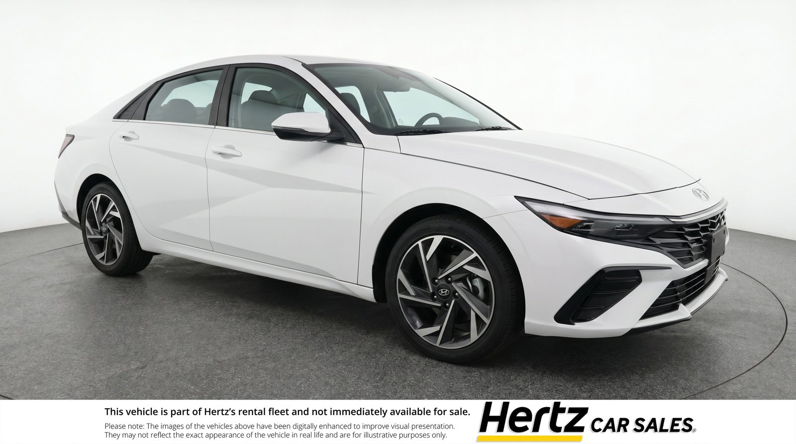 Used 2025 Hyundai Elantra SEL image 1