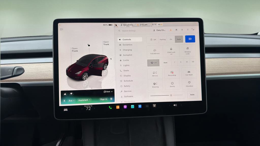 Used 2023 Tesla Model Y Long Range image 22