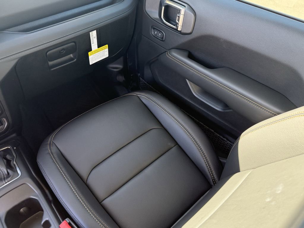 New 2025 Jeep Wrangler Sahara image 25