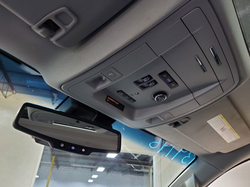 Used 2018 GMC Yukon SLT w/ Open Road Package image 44