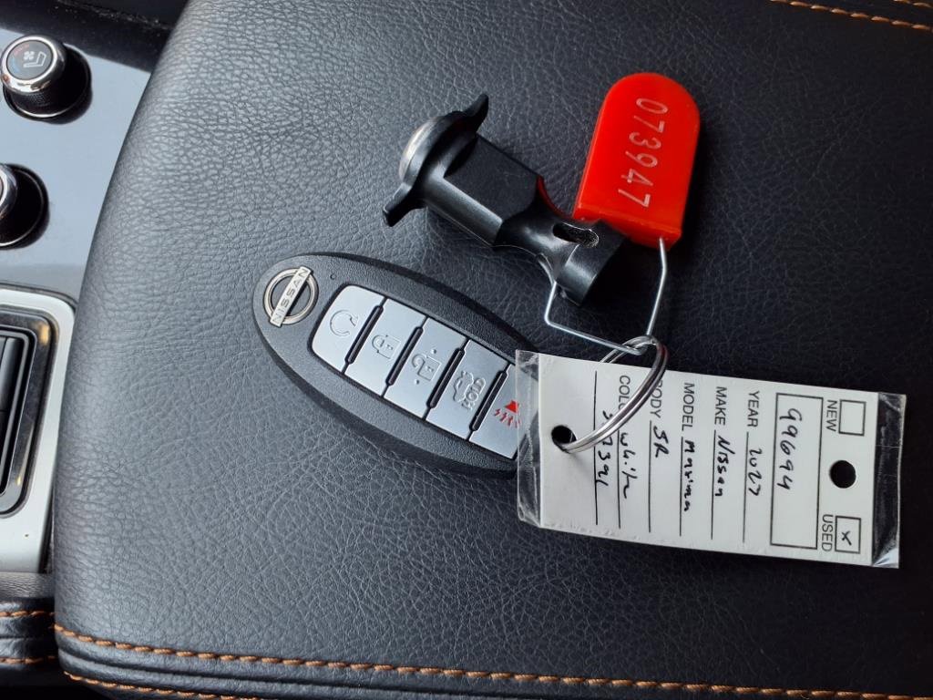 Used 2023 Nissan Maxima SR w/ Sport Mat Group image 32