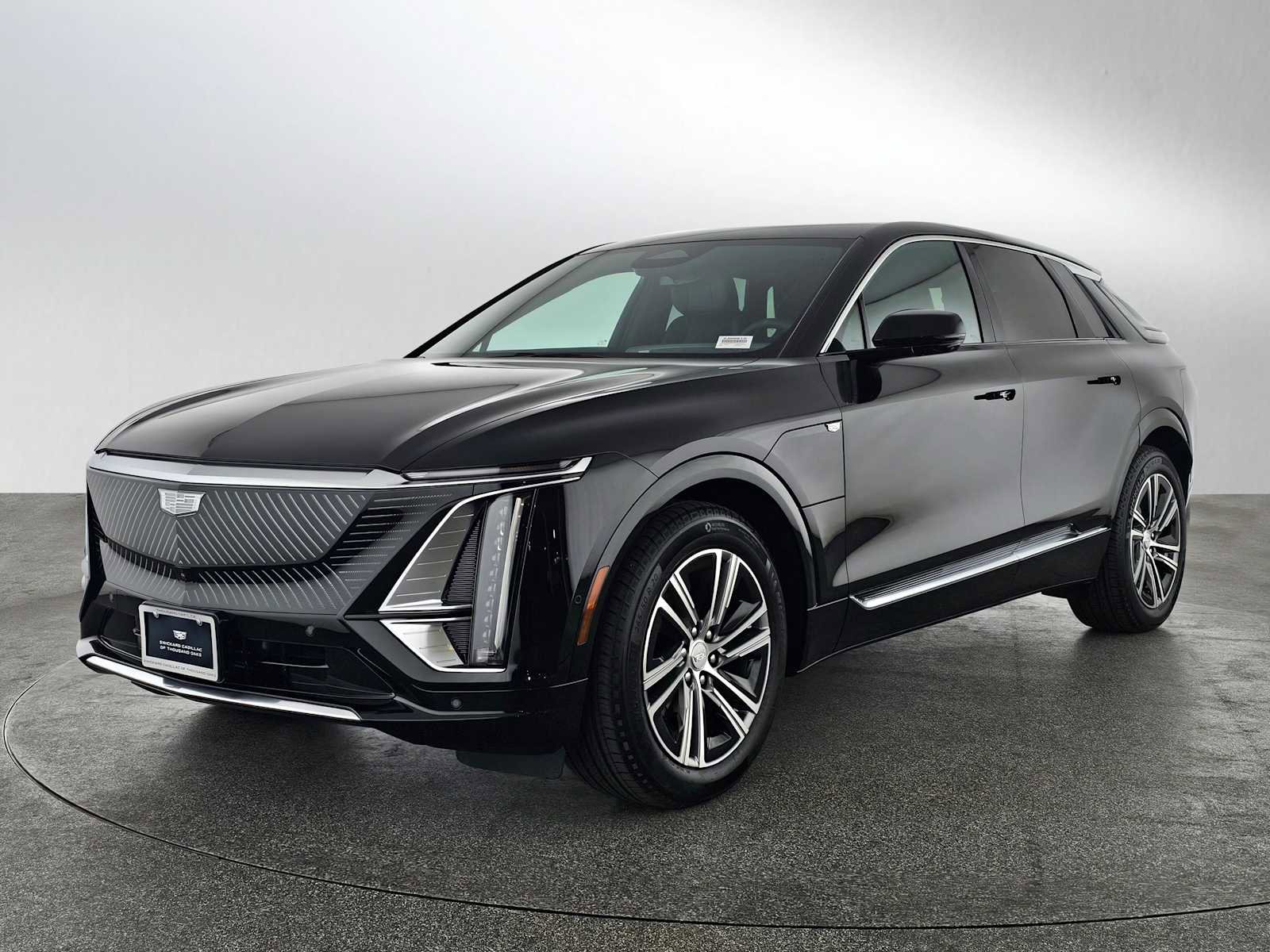 New 2026 Cadillac Lyriq Luxury image 7