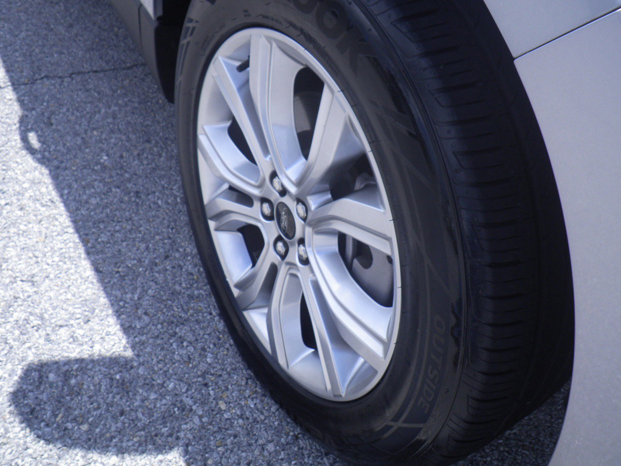 Certified 2024 Ford Edge Titanium image 8