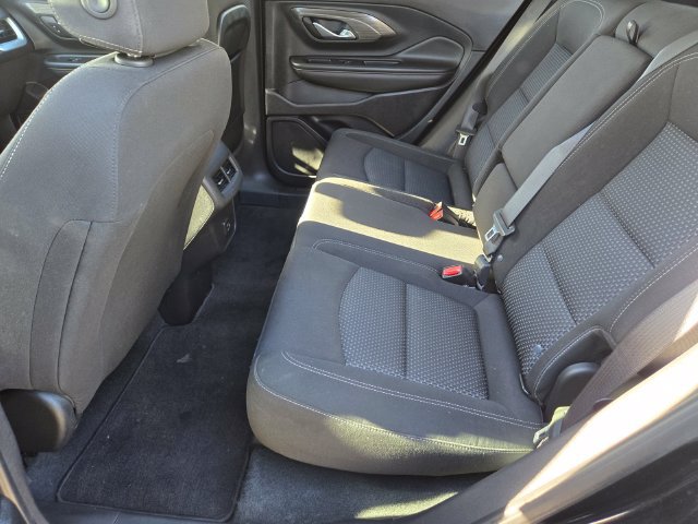 Used 2023 GMC Terrain SLE w/ Driver Convenience Package FWD image 11