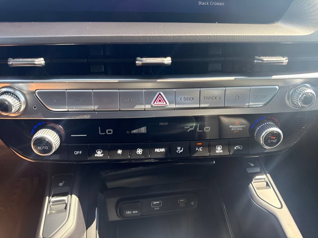 Used 2024 Kia Telluride S w/ S Sunroof Package FWD image 15