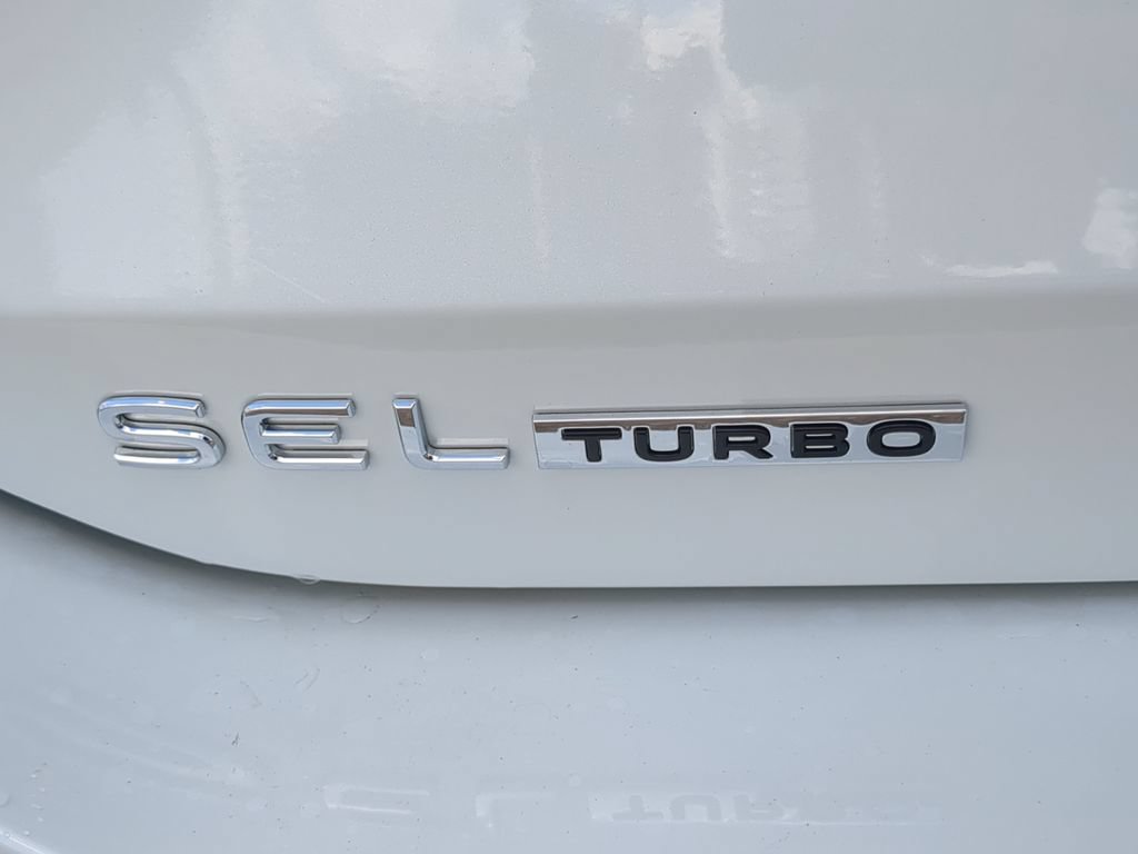 New 2026 Volkswagen Tiguan SEL R-Line AWD/4WD image 10