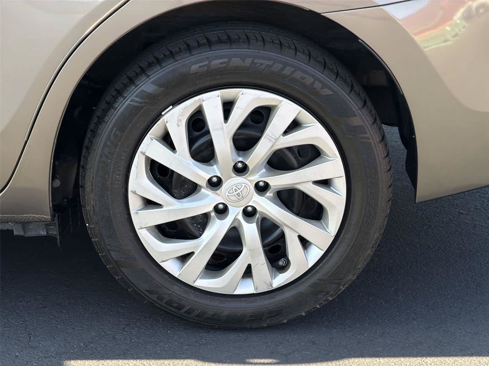 Used 2019 Toyota Corolla LE w/ Protection Package FWD image 9