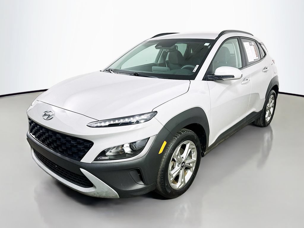 Used 2023 Hyundai Kona SEL w/ Cargo Package FWD video 3