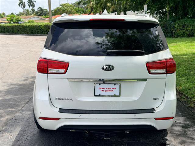 Used 2017 Kia Sedona SX FWD image 8