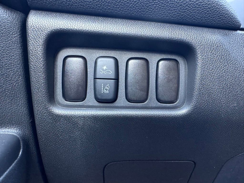 Used 2025 Mitsubishi Outlander Sport ES image 29