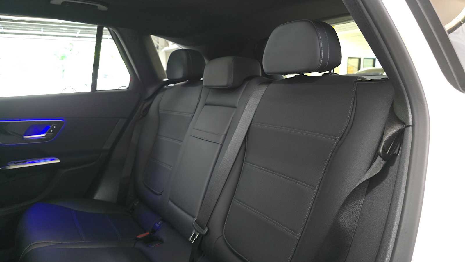 Certified 2026 Mercedes-Benz GLC 300 4MATIC image 17