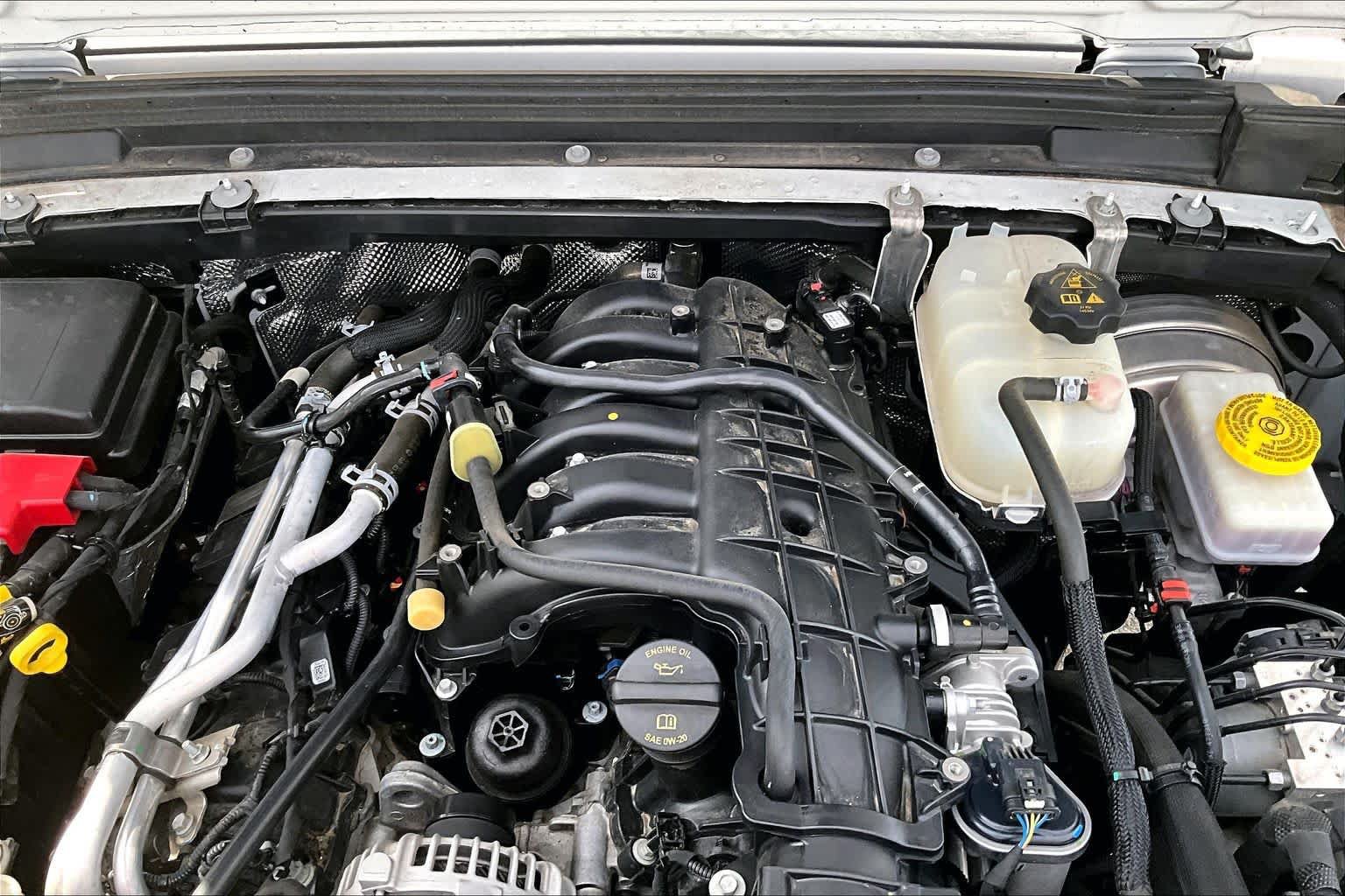 Used 2024 Jeep Wrangler Sport AWD/4WD image 30