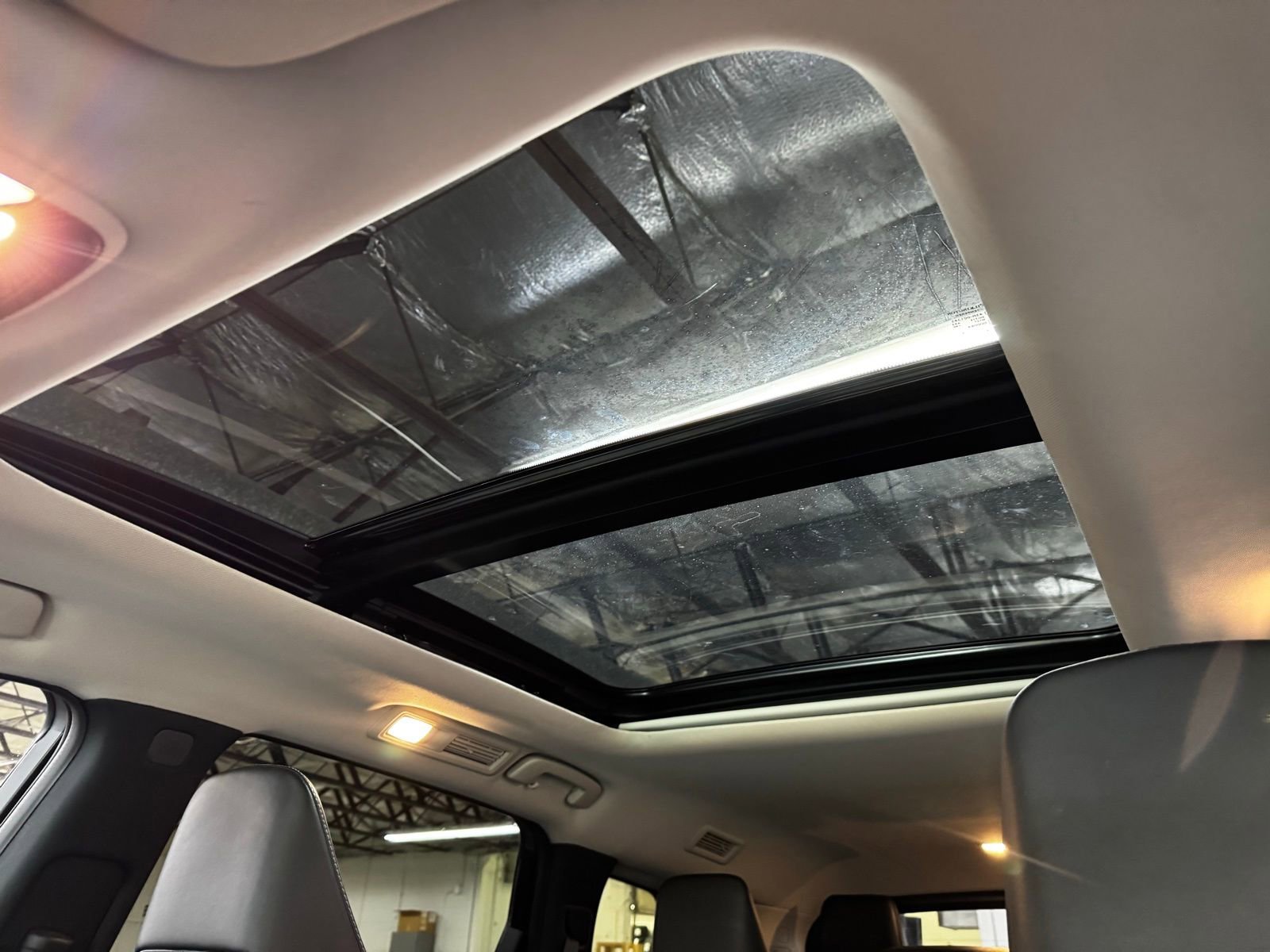 Used 2024 INFINITI QX60 Luxe AWD/4WD image 14