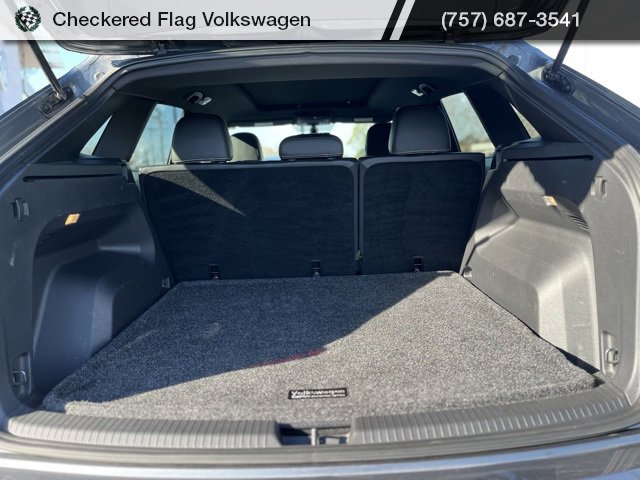 Used 2022 Volkswagen Atlas Cross Sport SE image 21