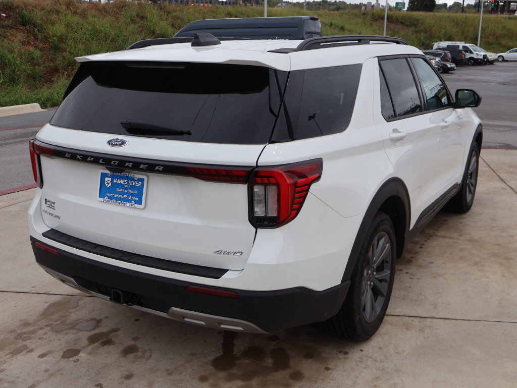 New 2026 Ford Explorer Active w/ Active Comfort Package AWD/4WD image 5