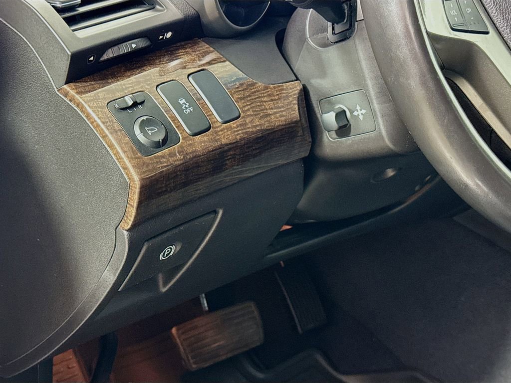 Used 2011 Acura MDX w/ Technology Package image 10