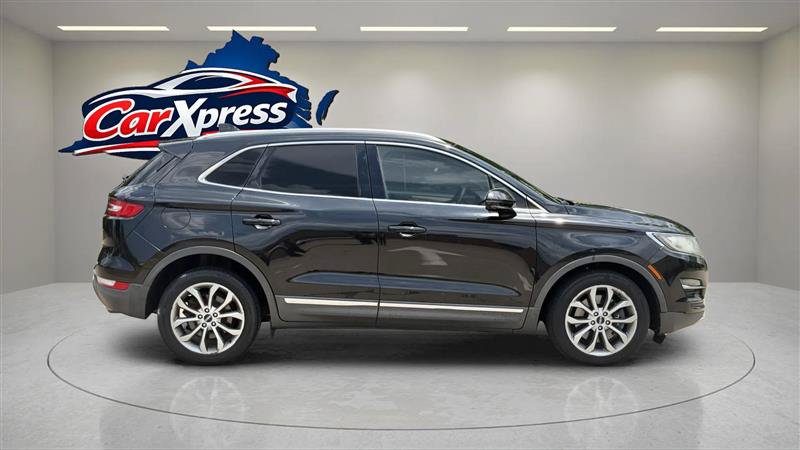 Used 2015 Lincoln MKC AWD w/ Equipment Group 101A Select image 10