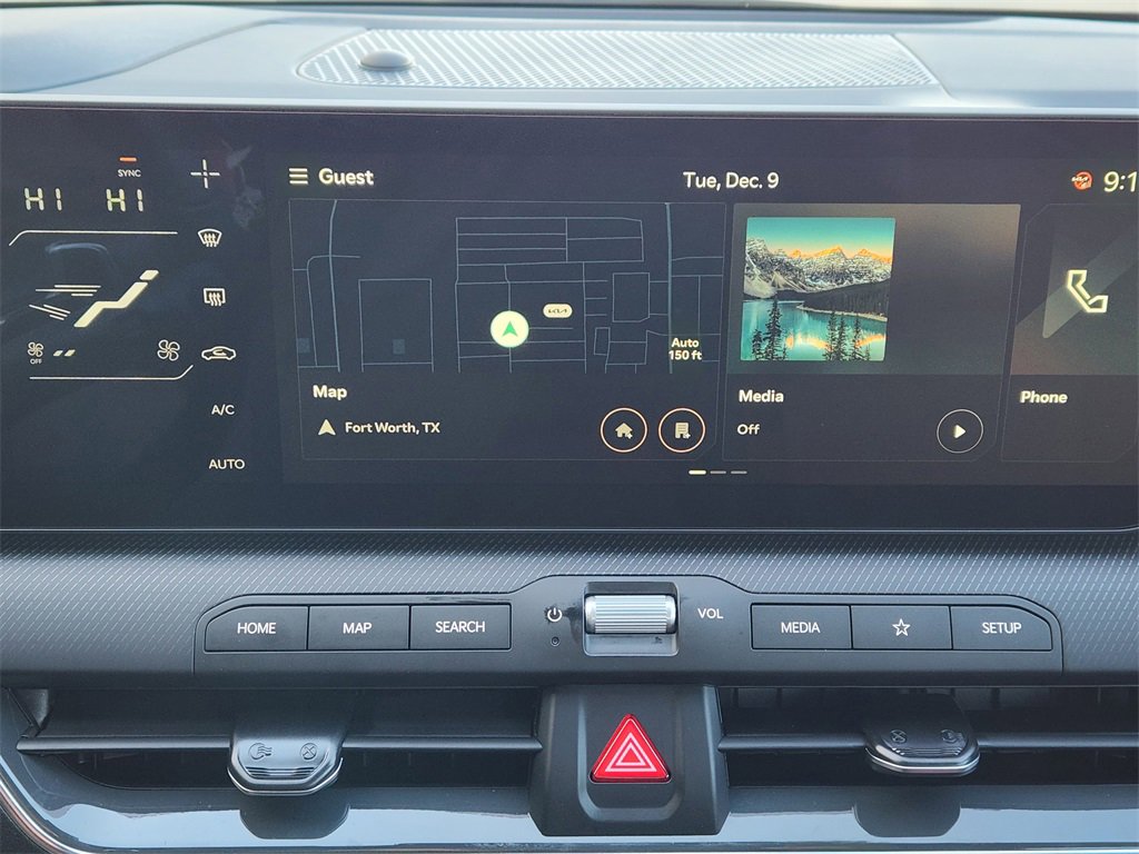 New 2025 Kia K4 GT-Line w/ GT-Line Premium Package image 12