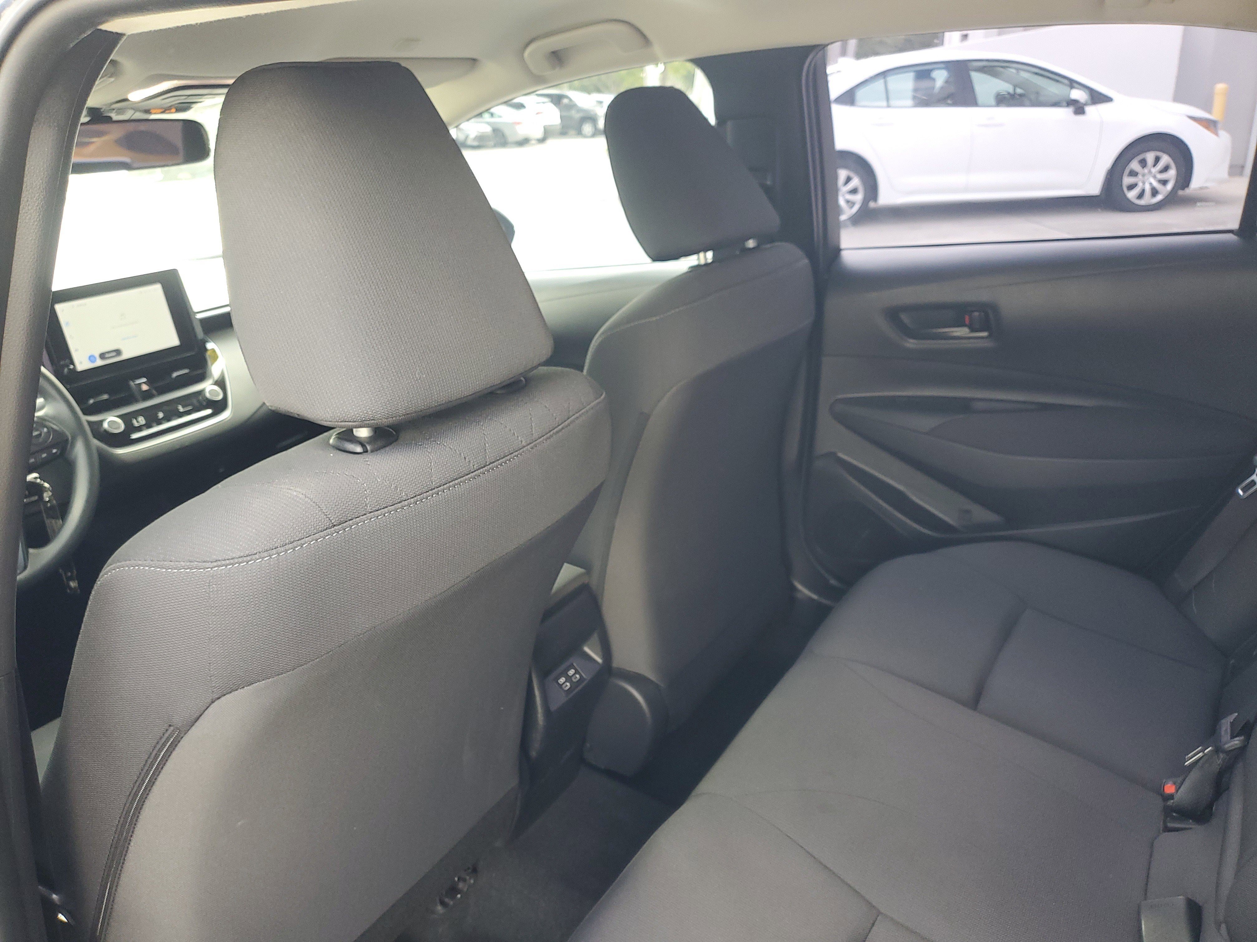 Used 2023 Toyota Corolla LE FWD image 11