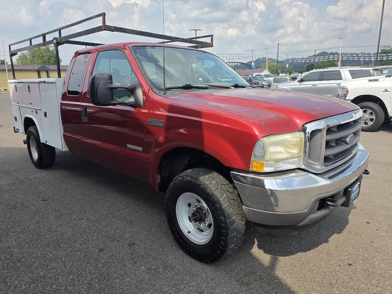 Used 2003 Ford F250 XLT AWD/4WD image 3