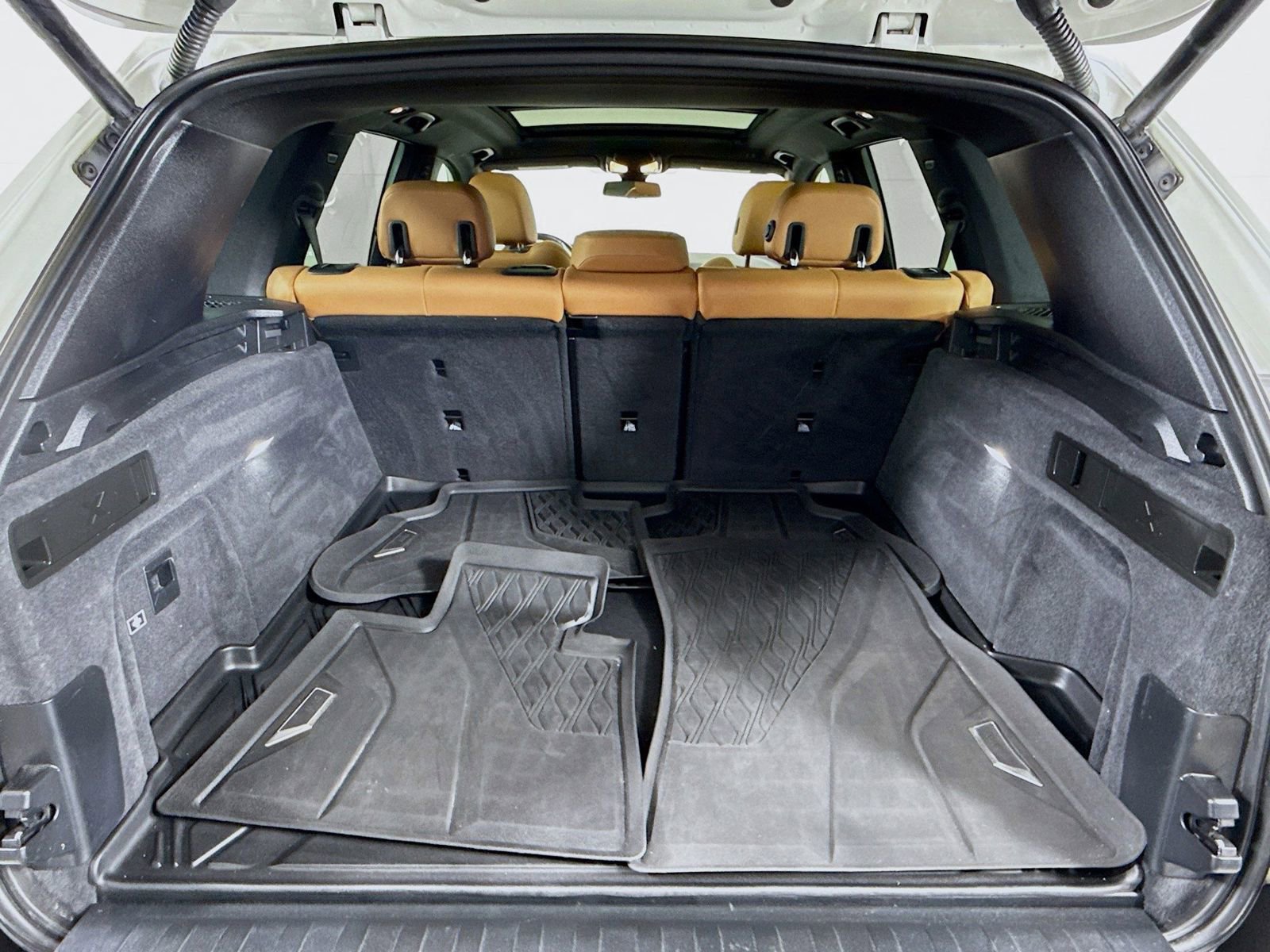 Used 2023 BMW X5 xDrive40i w/ Premium Package image 25