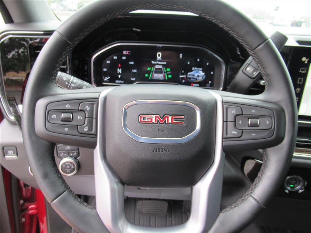 Used 2024 GMC Sierra 1500 Elevation w/ LPO, Elevation Black Package image 19