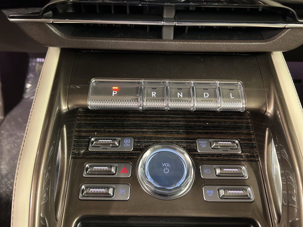New 2026 Lincoln Nautilus Black Label AWD/4WD image 17