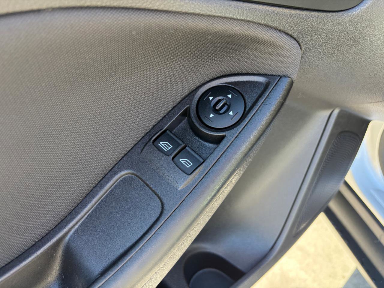 Used 2018 Ford Focus S image 10