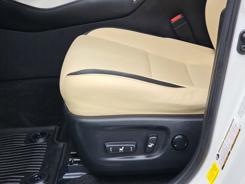 Used 2016 Lexus NX 200t AWD w/ Premium Package image 33